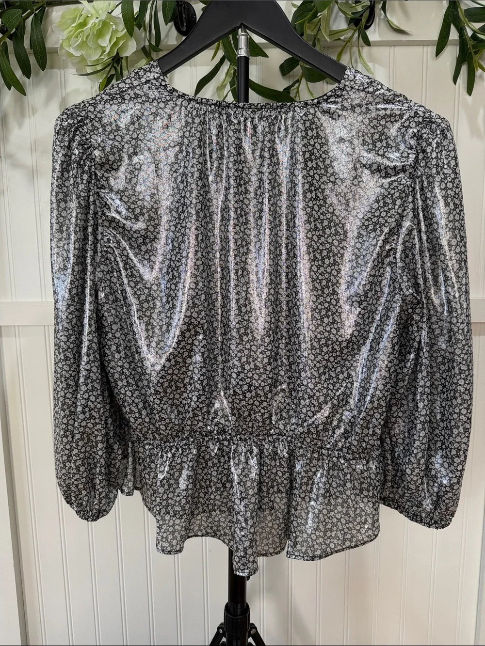 #978 FREE PEOPLE Talk That Talk Shiny Silver Floral Peplum Blouse